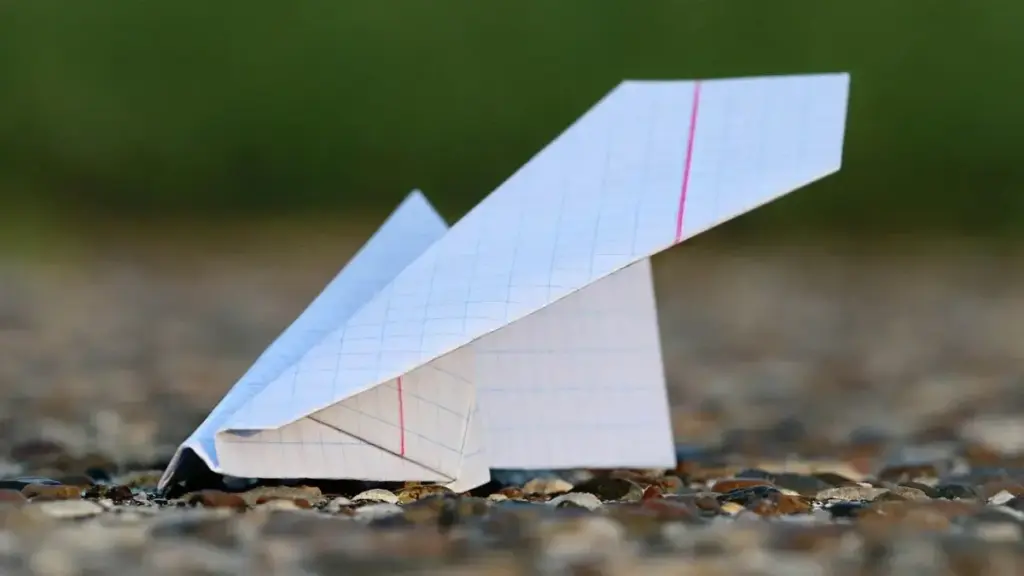 Gioco del lancio degli anelli di carta: come costruire bersagli e anelli