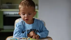 Come recensire il ritmo di un fumetto per bambini tra scene rapide e pause