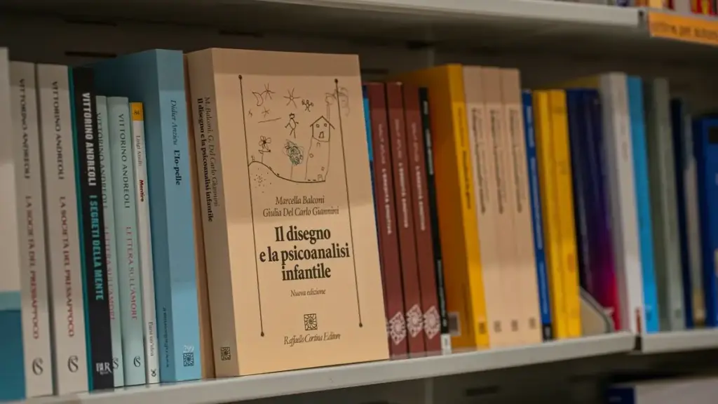 Come valutare i rimandi tra i volumi di una serie a fumetti per bambini